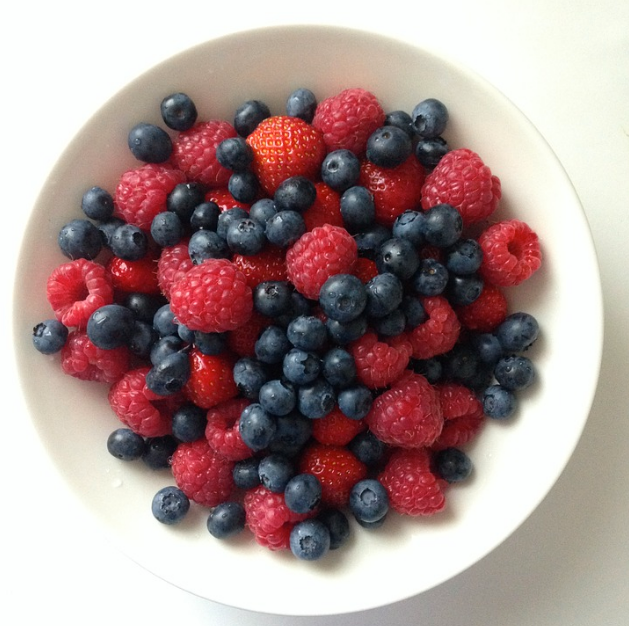 DIY Raspberry Mask Recipe — Graydon Skincare